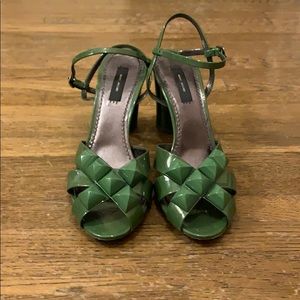 Marc Jacobs patent leather green heels. Size 9